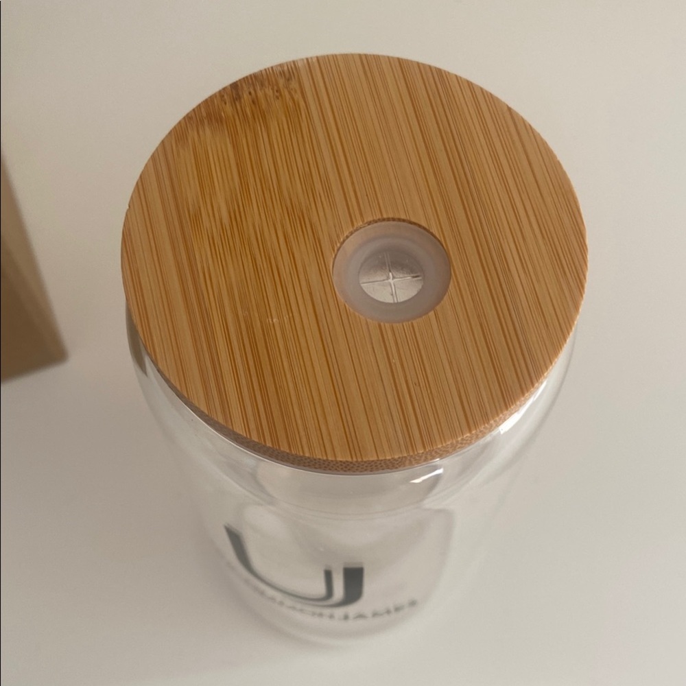 Uncommon James Clear Glass Tumbler with Bamboo Lid - Picture 4 of 4